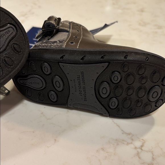 Stride Rite Steele Grey w Sparkle Ankle Boots toddler size 4 NWT - Picture 6 of 9